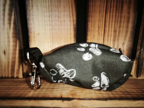 Kotbeutelspender hund schwarz - ,